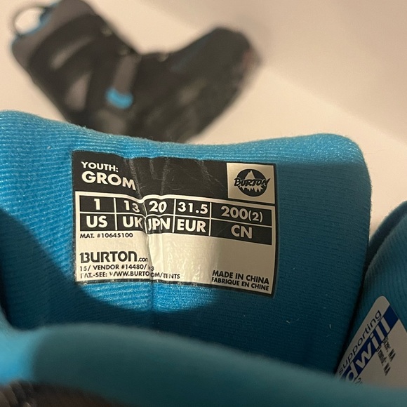 Burton Kids Black and Teal Snow Boots - Picture 8 of 8